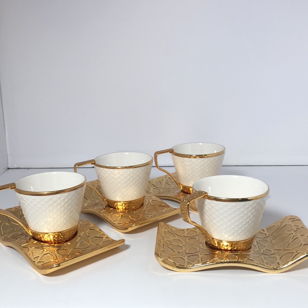 Turkish Espresso Cups Set of 4 – Porcelain & Gold Ottoman-Style Bases